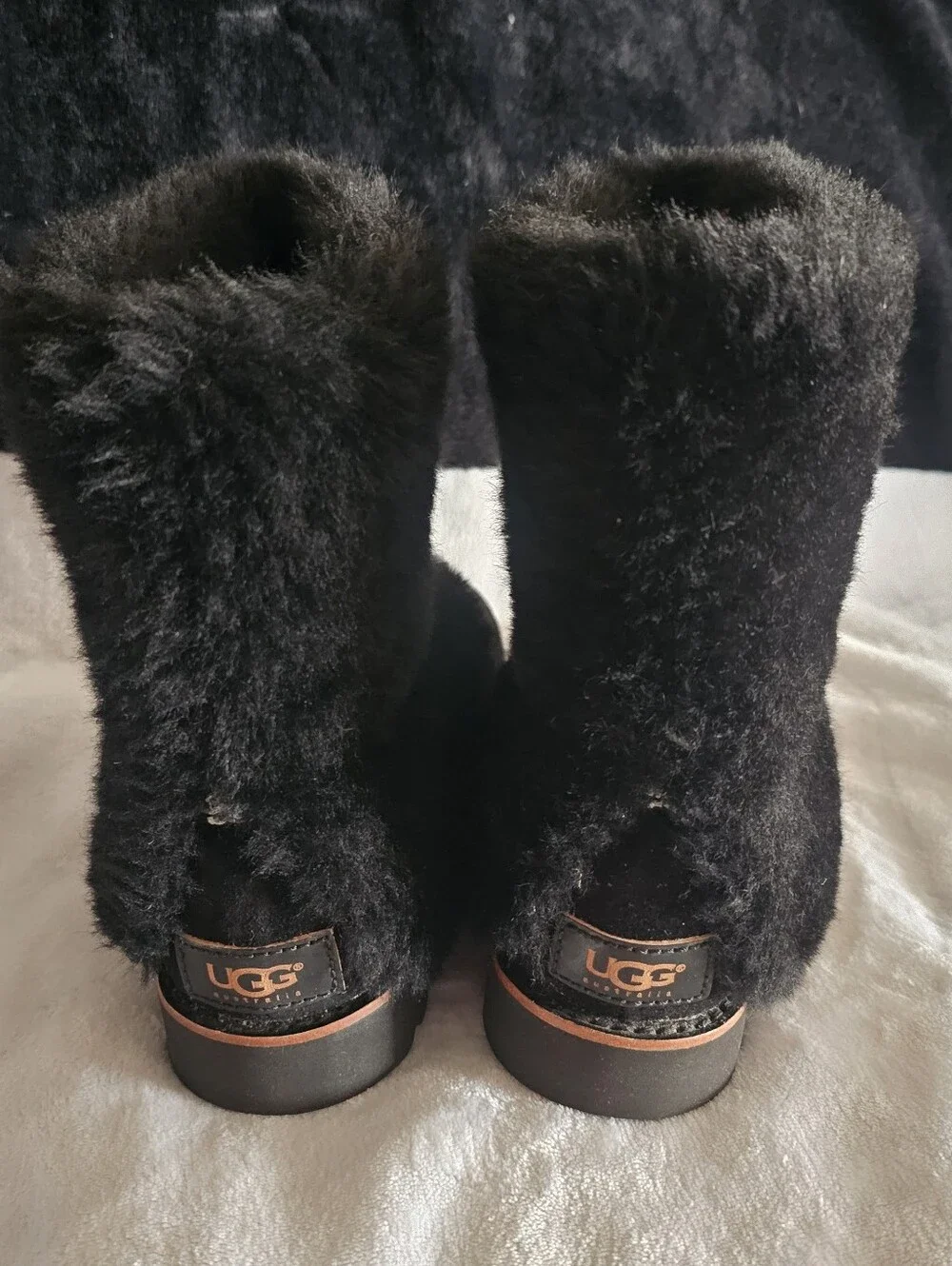 UGG Maylin Cozy Women's Black Fur Winter Boots- Size 7